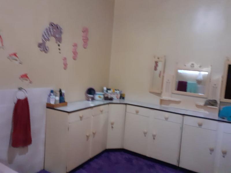 4 Bedroom Property for Sale in Albertinia Western Cape